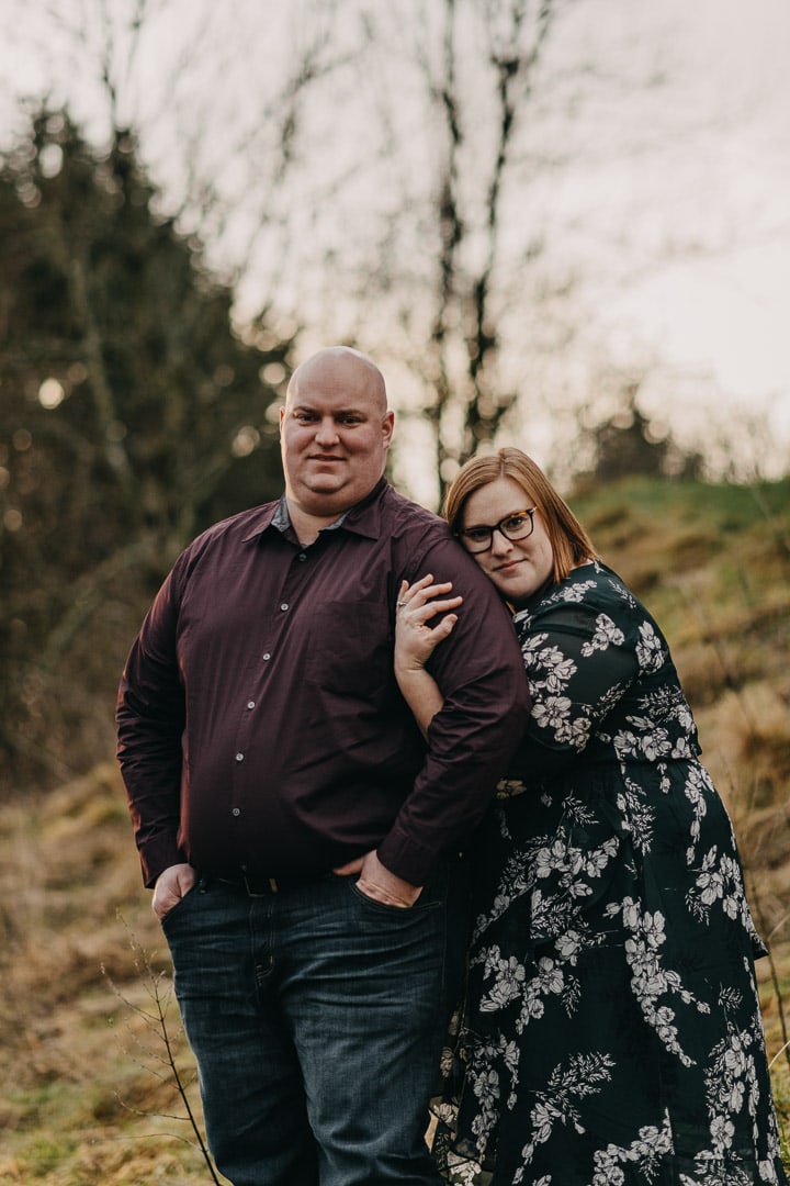 Cute couple visiting Scottish outlander location - Doune Castle