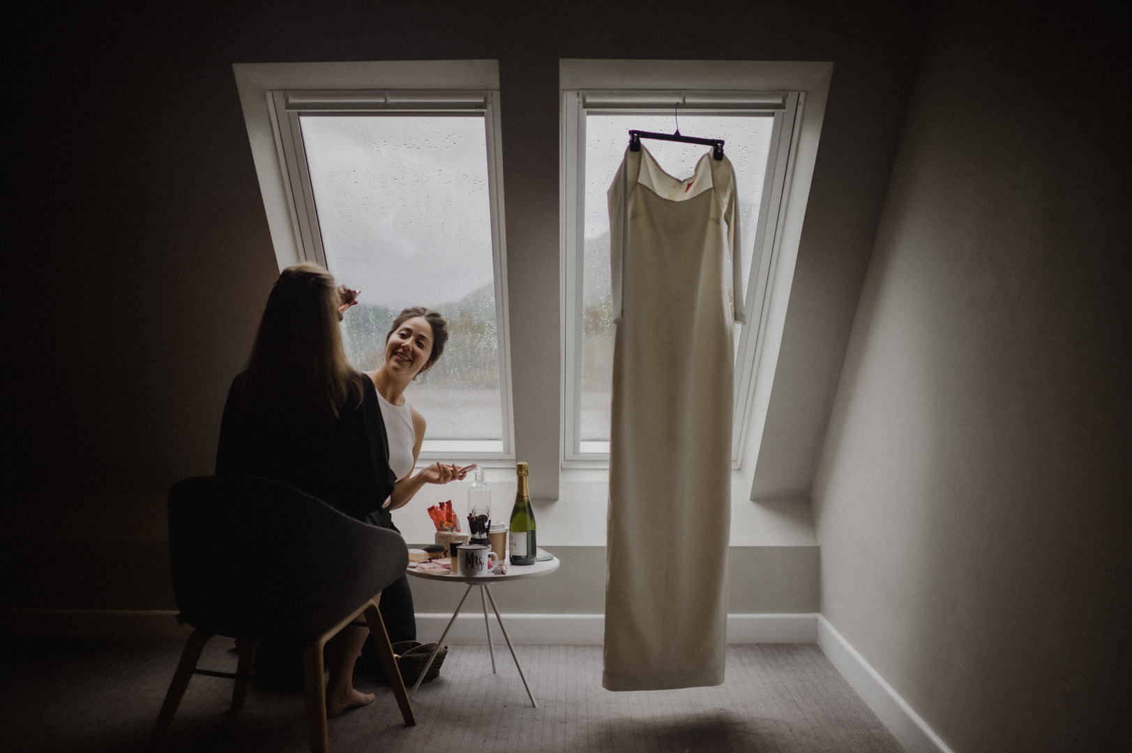getting ready for same-sex Glencoe elopement