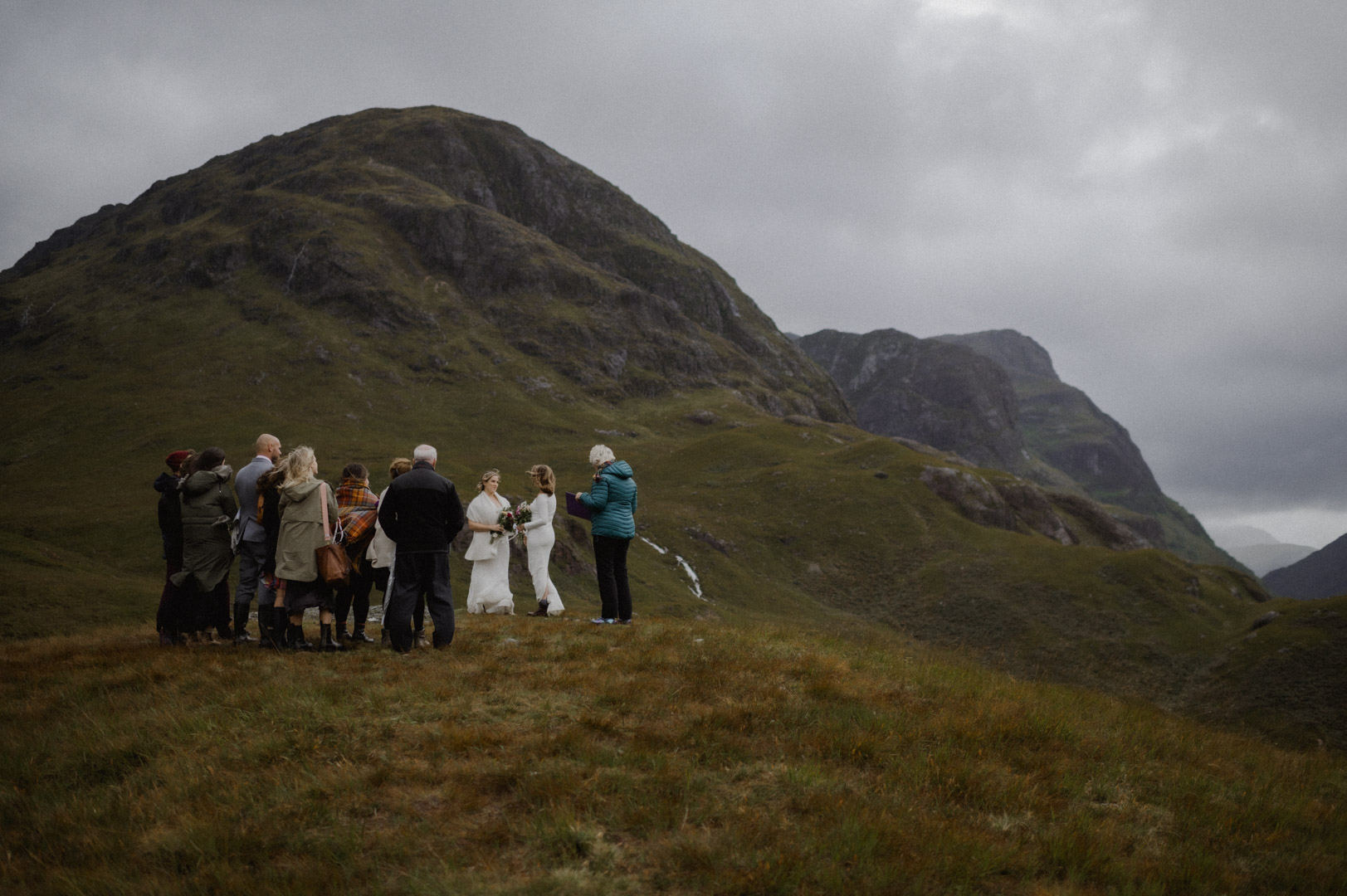 wee wedding in Glencoe during storm