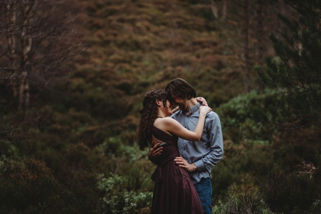 Cuddling in trees - couples session in the Cairngorms, Scottish Highlands
